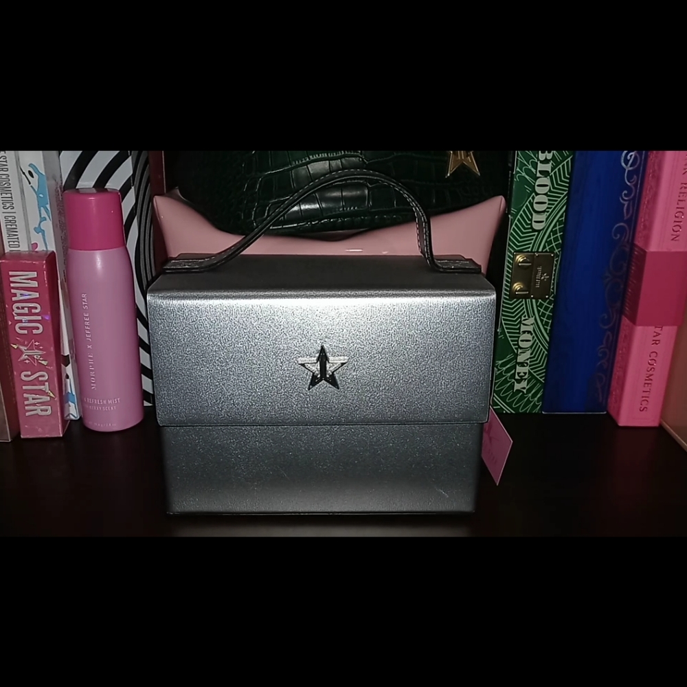 Jeffree Star Razor Blade Purse - Picture 3 of 7